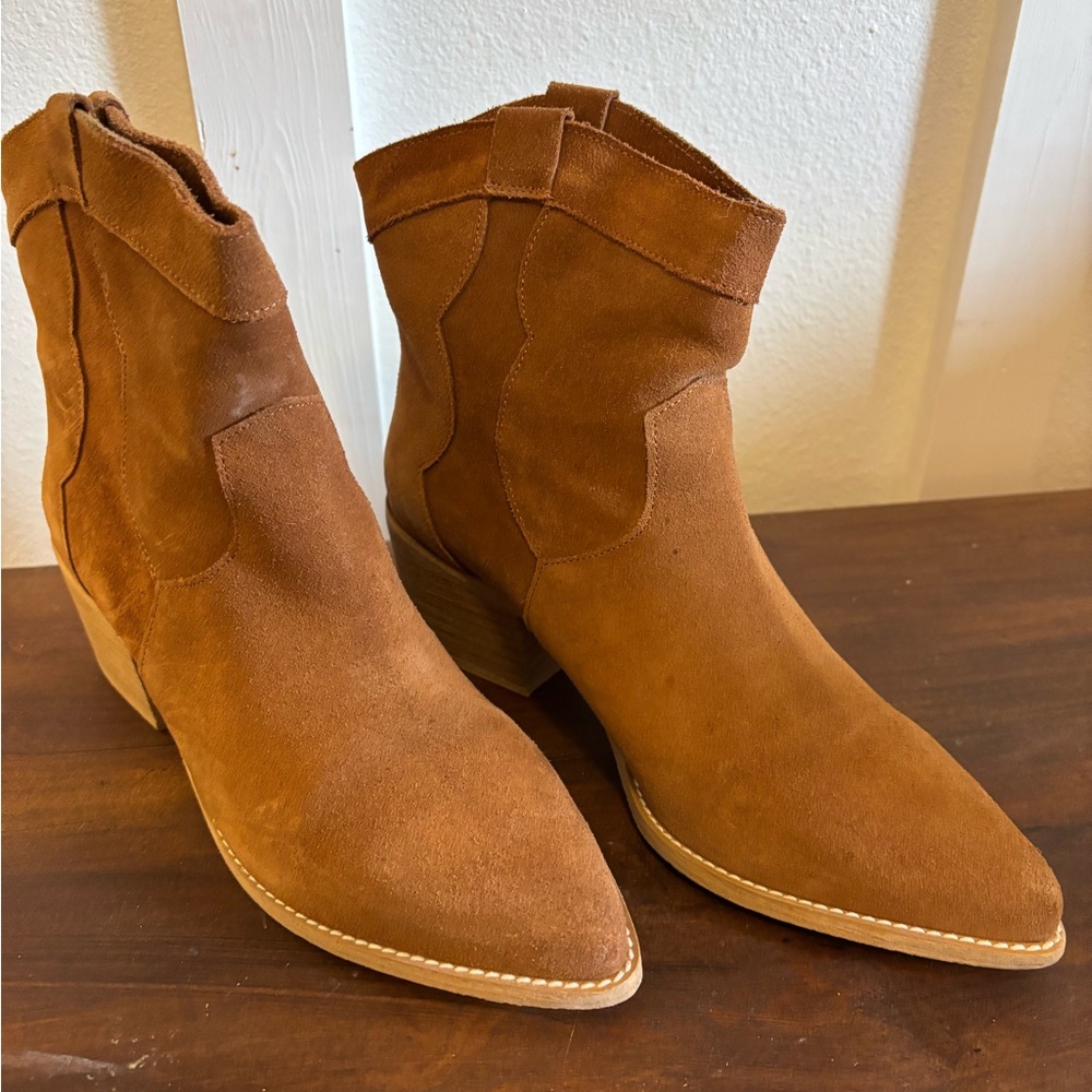 Western Suede Ankle Boots
